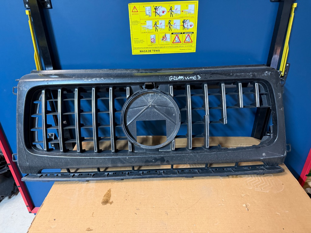 Grila radiator cu defect Mercedes G-Class W463 2018/2019/2020/2021/2022