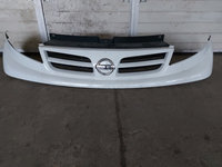 Grila radiator cu emblema fata Nissan Primastar