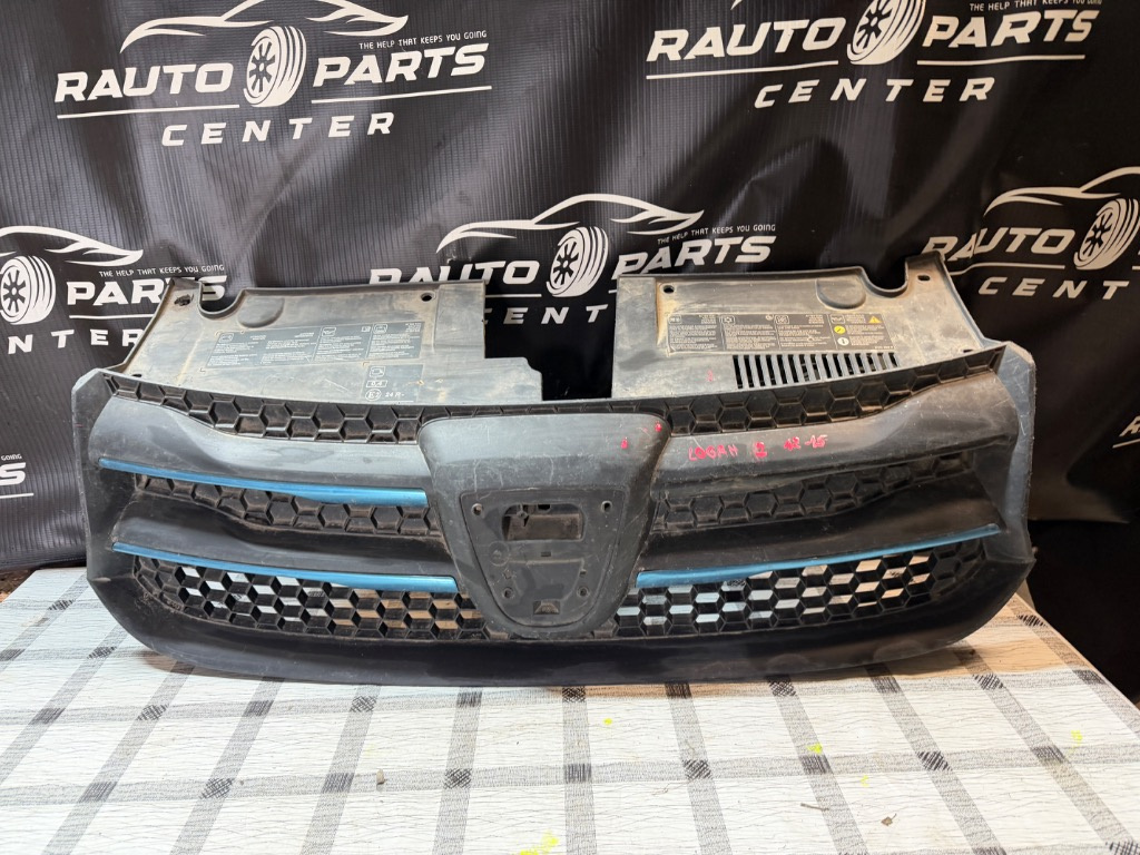 Grila radiator Dacia Logan 2 2012/2013/2014/2015
