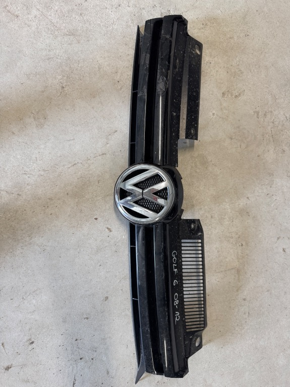 Grila radiator + emblema Volkswagen GOLF 6 2008/2009/2010/2011/2012