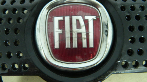 Grila radiator Fiat Panda, 2003, 2004, 2005, 2006, 2007, 2008, 2009, 2010, 2011, 2012, 735314236