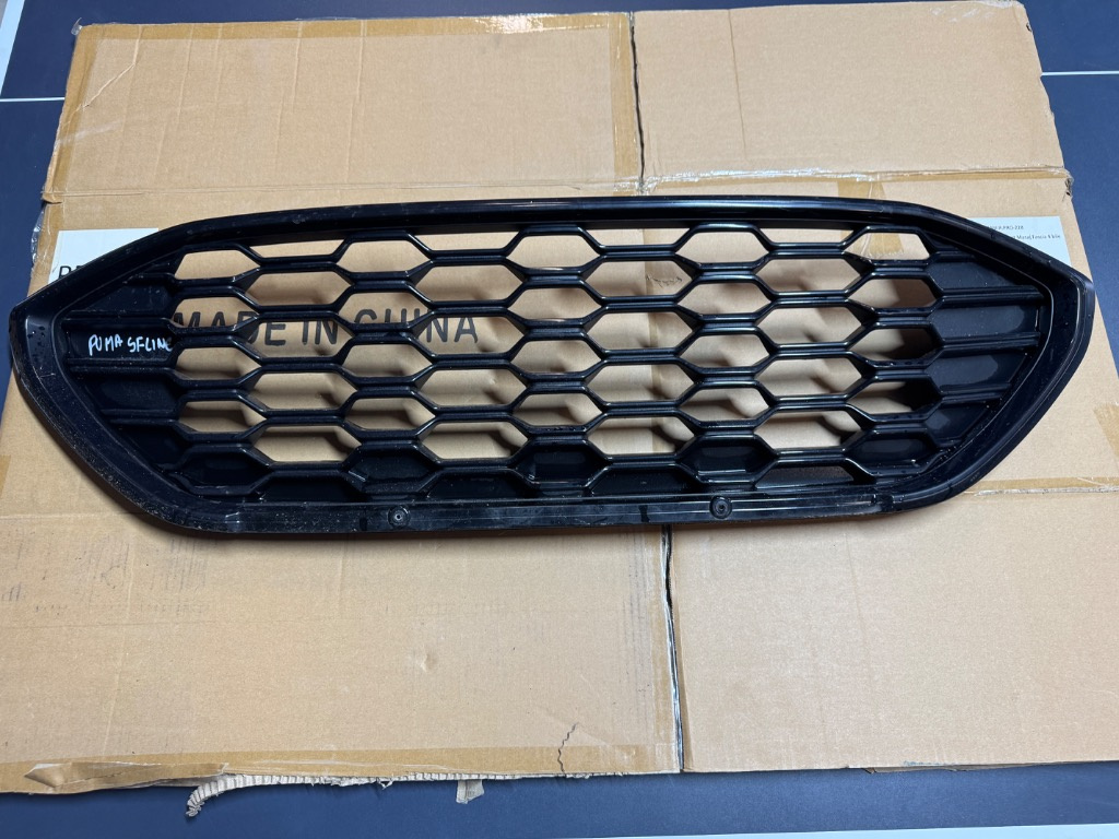 Grila radiator Ford PUMA ST LINE 2020/2021/2022/2023/2024