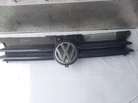 Grila radiator Golf 4