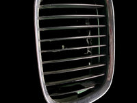 Grila radiator Grila radiator dreapta BMW Seria 5 E39 [1995 - 2000] Touring wagon 525tds MT (143 hp) 2.5 TDS