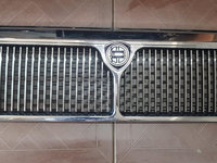 Grila radiator Lancia Thema cod AG 671300001