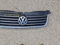 Grila radiator masca fata Volkswagen Passat B5 2001 2002 2003 2004