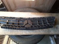 Grila radiator Mercedes A-CLASS W168 2000 hatchback 1.7CDI