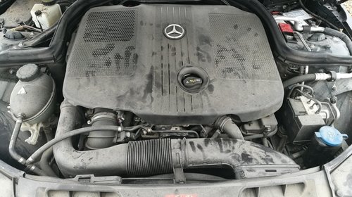 Grila radiator Mercedes C-CLASS W204 2010 BERLINA C220 CDI