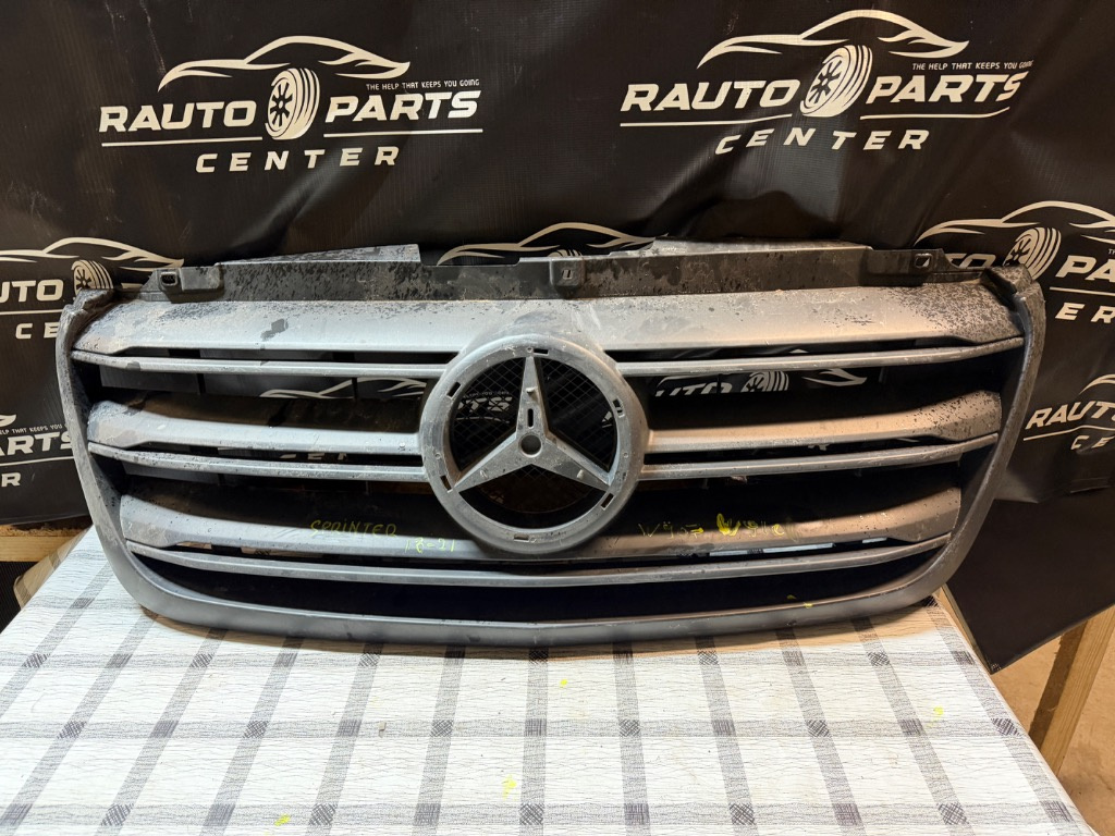 Grila radiator Mercedes Sprinter 907 2019/2020/2021/2022/2023/2024
