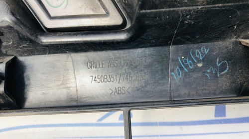 Grila radiator Mitsubishi Space Star dupa 2019 cod 7450B351