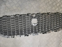Grila radiator neagra cu camera JAGUAR E-PACE 17- J9C7247