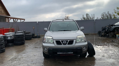 Grila radiator Nissan X-Trail 2003 suv 2200