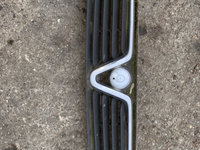 Grila radiator Opel Zafira A [facelift] [2003 - 2005] Minivan 5-usi 1.6 MT (101 hp) (F75_)