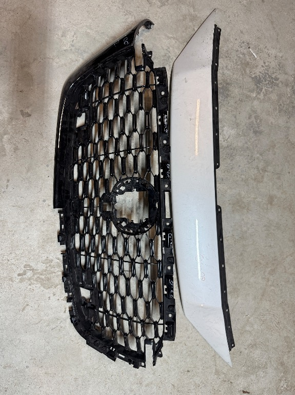 Grila radiator + parte superioara Mazda CX-60 CX60 2022/2023/2024/2025