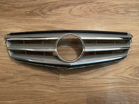 Grila radiator pentru Mercedes C-Class W204