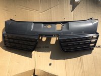 Grila radiator pentru Renault Clio Symbol 2001 - 2006