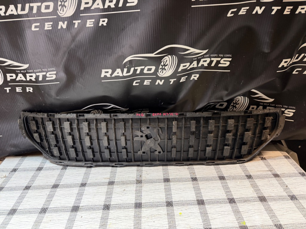 Grila radiator Peugeot Expert MK3 2018/2019/2020/2021/2022/2023/2024