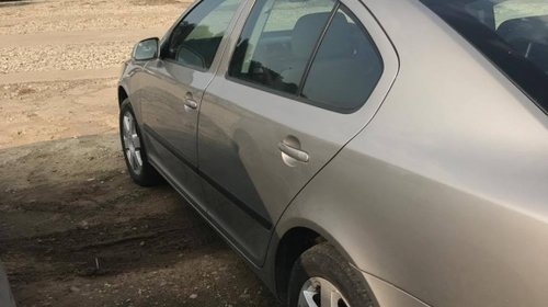 Grila radiator Skoda Octavia 2006 Sedan 2.0 diesel