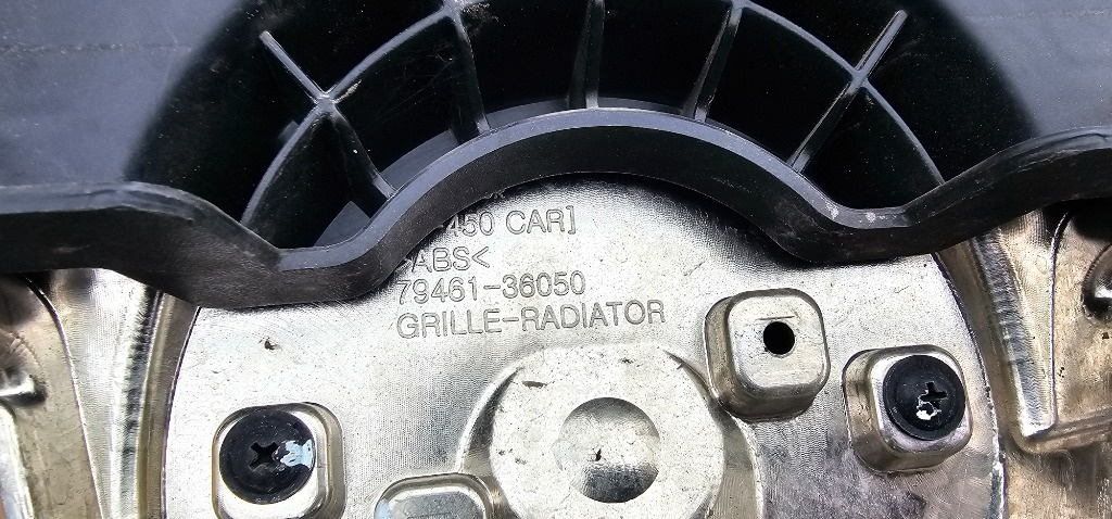 Grila radiator SsangYong Rexton Y400 202