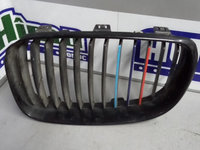 Grila radiator stanga BMW Seria I E87 2003-2011
