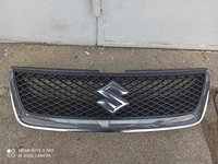 Grila radiator Suzuki Grand Vitara 2006 cu mic defect