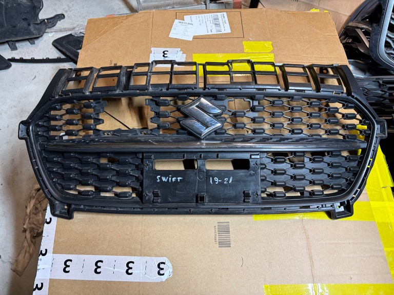 Grila radiator Suzuki Swift 2019/2020/2021/2022/2023