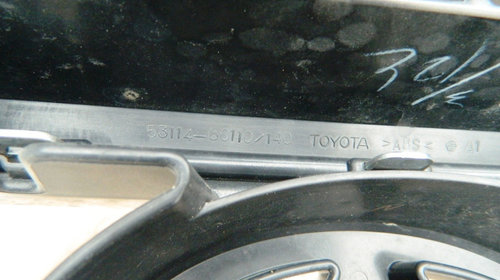 Grila radiator Toyota Land Cruiser model dupa 2012 cod 53114-50110