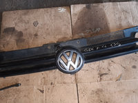 Grila radiator Volkswagen VW Golf 4 [1997 - 2006] wagon 1.9 TDI MT (115 hp) 1.9AJM 6+1 COMBI NEGRU