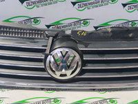 Grila radiator Volkswagen VW Passat B5.5 [facelift] [2000 - 2005] Sedan 1.9 TDI MT (101 hp)
