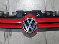 Grila radiator VW Golf 4