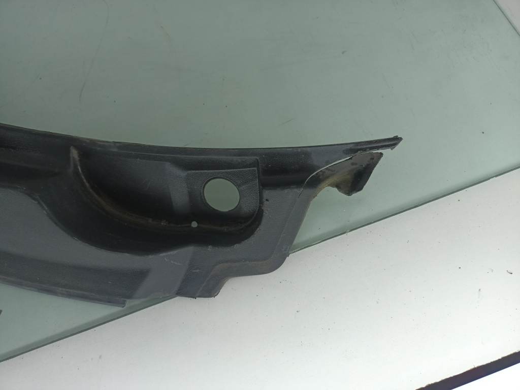 Grila stergator parbriz Audi A6 C6 2.7 T