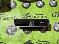 Grila ventilație centrala Vw Passat Cc 2011