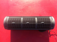 Grila ventilatie bord centrala Audi A4 B5 [facelift] [2000 - 2001] Sedan 1.9 TDI MT (90 hp) (8D2 B5)