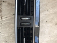 Grila ventilatie centrala Mercedes C-Class w204 a2048308454