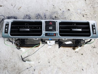 GRILA VENTILATIE CENTRALA RANGE ROVER AN 2012 / COD - HDC117F65