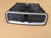 Grila ventilatie Skoda Fabia II 2009 hatchback 1,4 tdi BNM 5J0820951 5J0 820 951