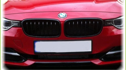 GRILE fata BMW F30 seria 3 dupa 2012 negru ma