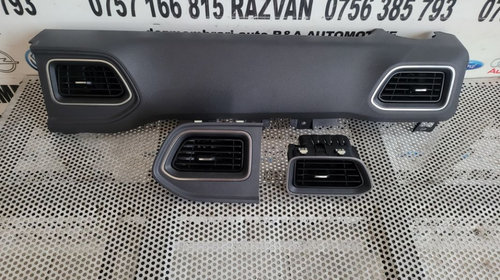 Grile Grila Aerisire Ventilatie Bord Ornament Trim Bord Renault Master An 2019-2020-2021-2022 Dezmembrez Renault Master 3/4 An 2019-2020-2021-2022 2.3 Dci Cod Motor M9T F716 Bi-Turbo