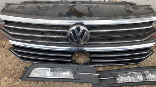 Grile grila bara fata VW Passat B8 2014 - 2018 Stanga și dreapta