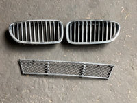 Grile grila nara radiator bara fata BMW seria 5 F10 2013 2014 2015