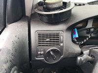 Grile tub ventilație golf 4