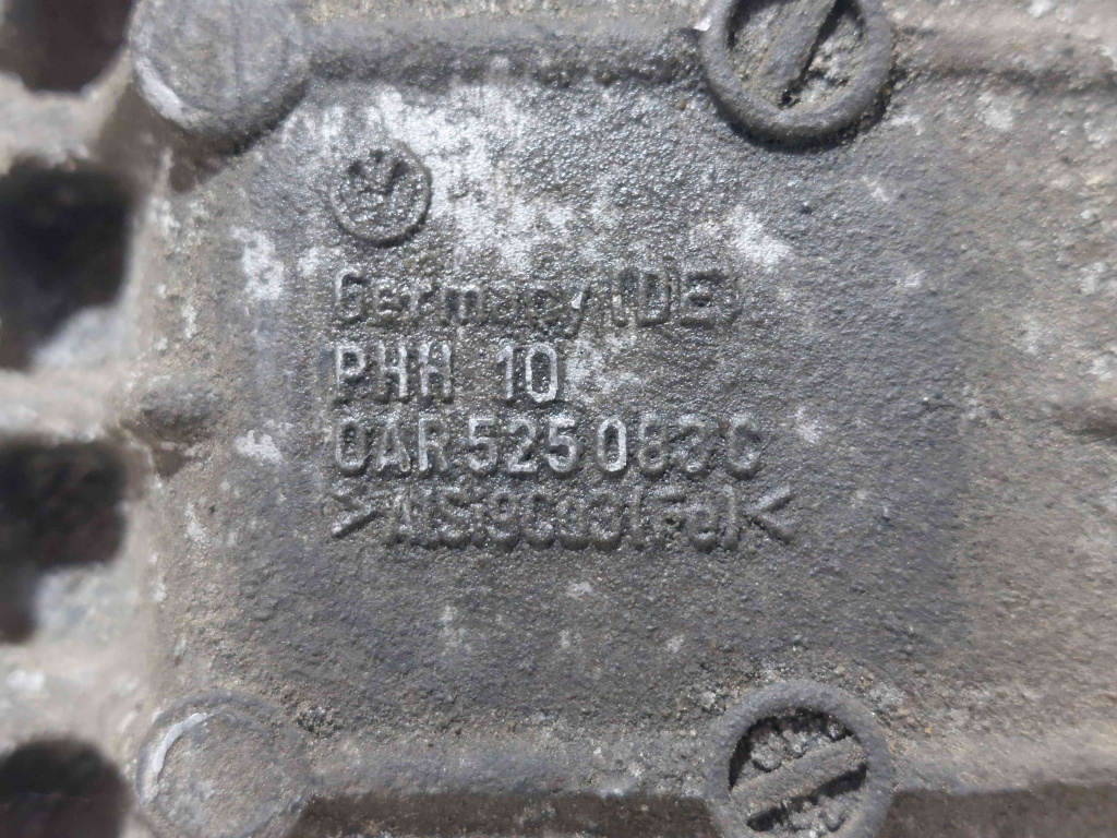 Grup spate 0AR525053E, 0AR525083C, Audi 