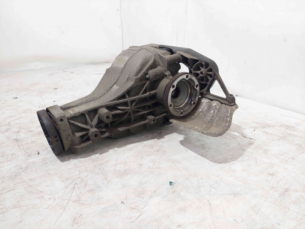 Grup spate 0AR525053E, 0AR525083C, Audi 