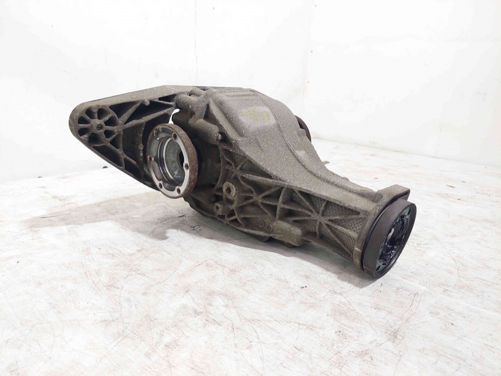 Grup spate 0AR525053E, 0AR525083C, Audi 