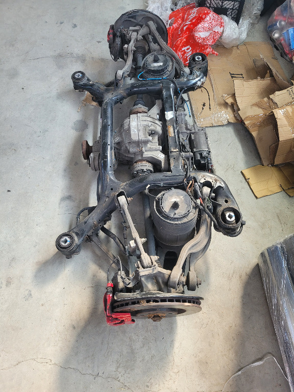 Grup spate Audi Q7 4L 4.2 TDI 340cp/250W