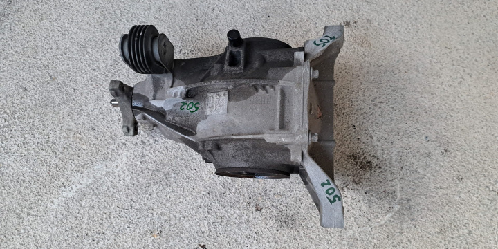 Grup spate / Diferential spate Cod: A2053500001 A2053510005 LTH18IX2 GD01721 Mercedes-Benz C-Class W205/S205/C205 [2014 - 2018] Sedan 4-usi C 200 MT (184 hp)