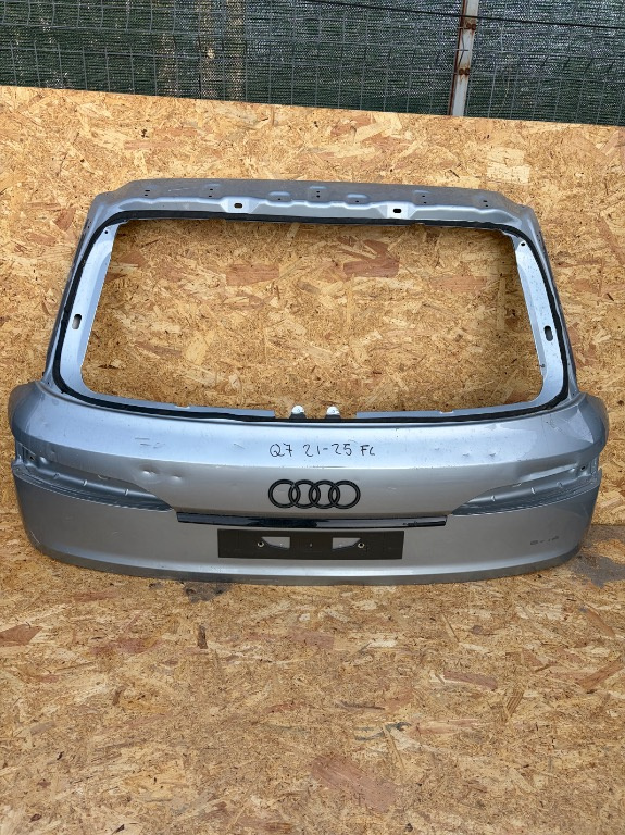 Haion / capota portbagaj Audi Q7 4M Facelift 2020/2021/2022/2023/2024/2025