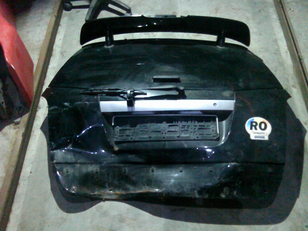 Haion complet lovit SsangYong Rexton, an 2006.