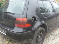 Haion CU Luneta- geam hb negru 2 si 4 usi VW GOLF 4 2002-2005 ,stare buna ,Parc autorizat