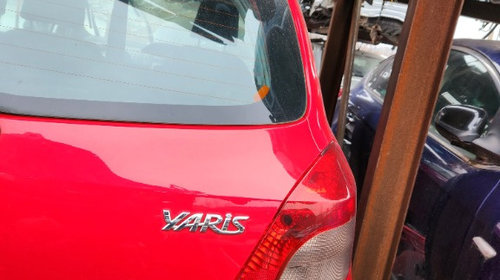 Haion dezechipat Toyota Yaris